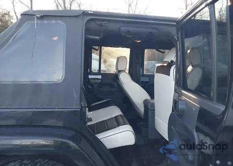 2010 Jeep Wrangler Unlimited Sahara from USA, damaged, VIN 1J4BA5H12AL176798